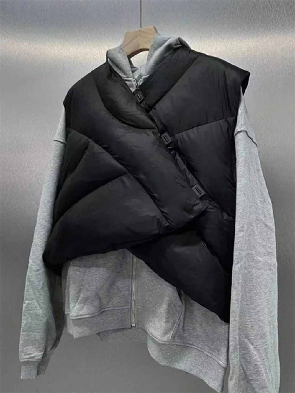 2025 New Vest Jacket Women Winter Warm Waistcoats Korean Fashion Ladies Stand Collar Down Coat Female Loose Oversize Outwears