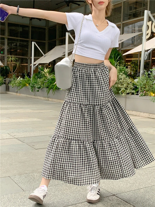 Maxi Gingham Skirt Women Black and White Plaid Elastic Waist Tiered Long Skirt Spring Summer Vintage Fairycore Outfit